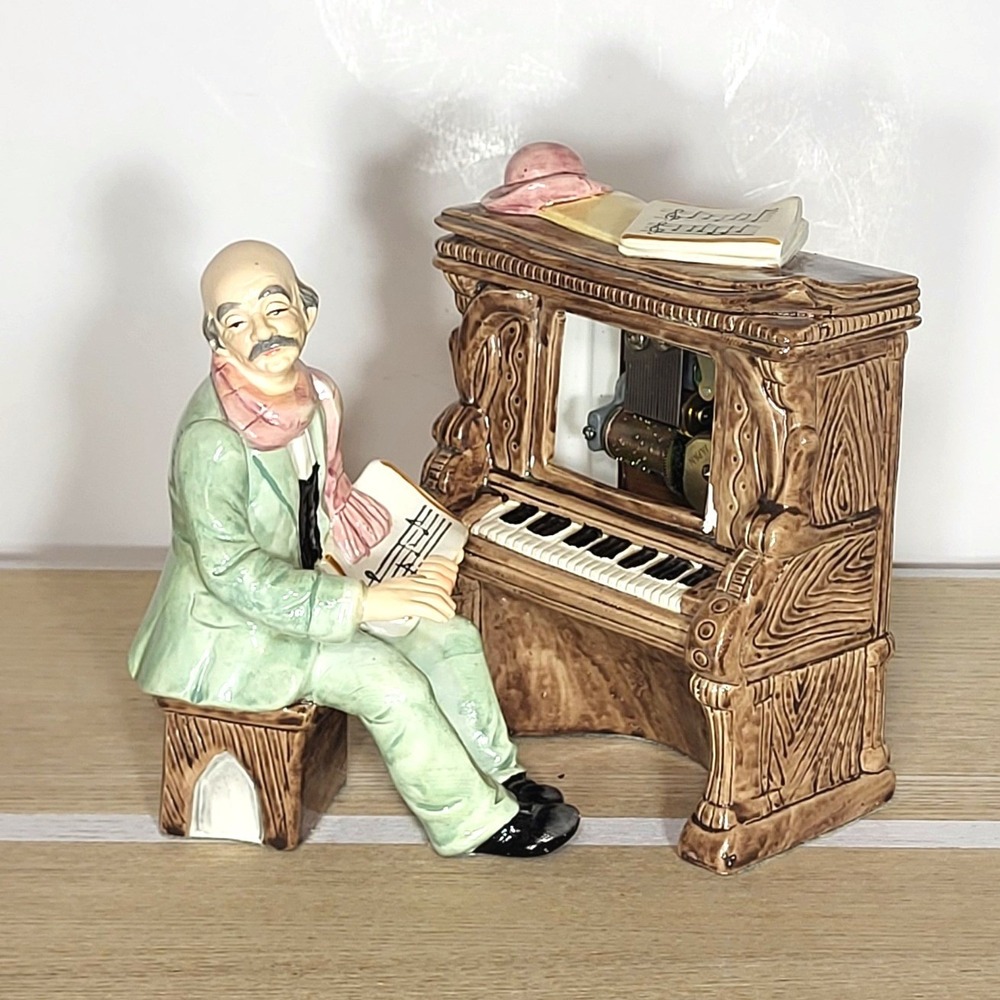Toyo Japan Ceramic Music Box Piano Figurine Yesterday Song Vintage Hand Painted